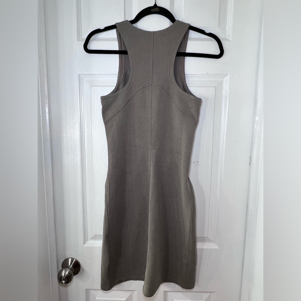 Lululemon Ribbed Softstreme Slim-Fit Tank Dress Nomad Size 4 - Picture 5 of 11